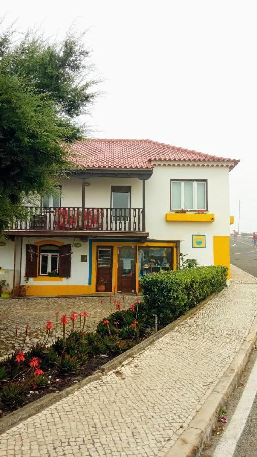 Starfish Beach House Sao Pedro De Moel Eksteriør billede
